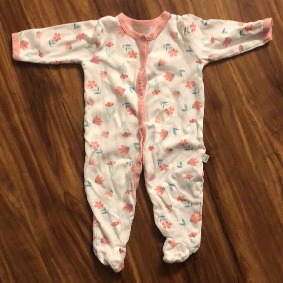 Baby girl long sleeved button up onesie - Picture 1 of 6